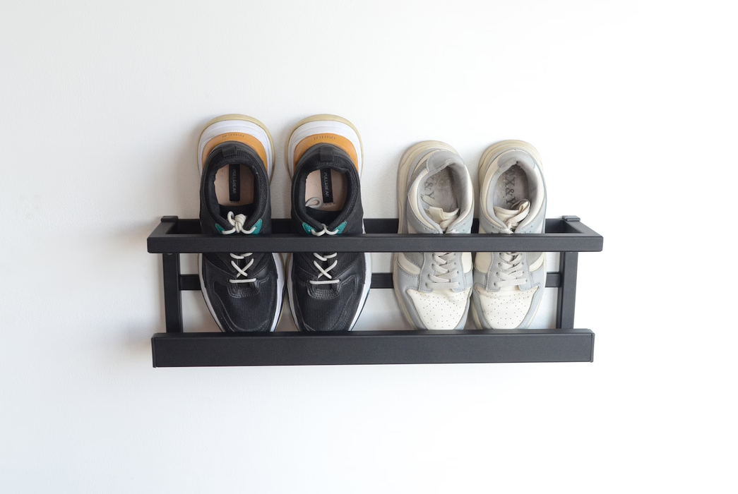 Entryway open floating rack