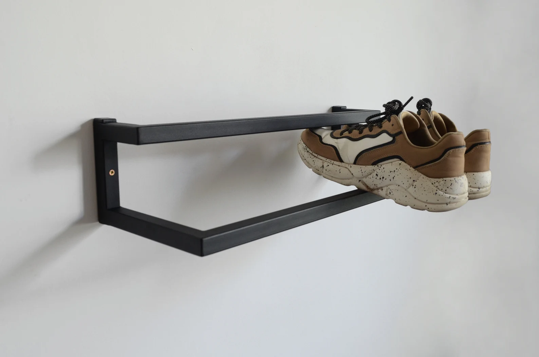 Entryway shoe rack