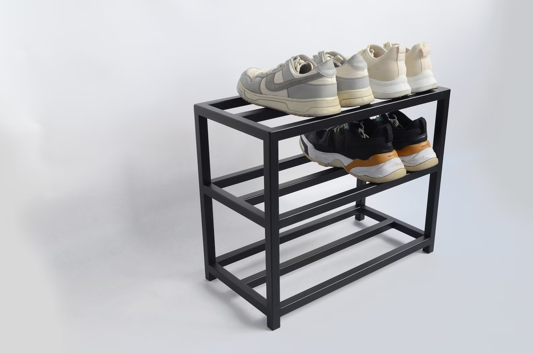 Industrial metal shoe stand