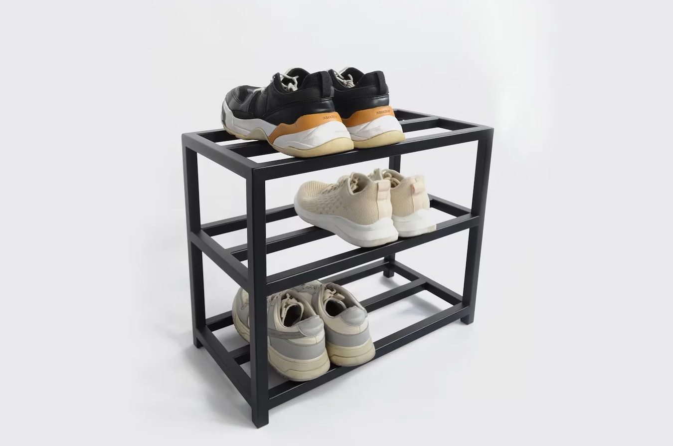 Floor shoer rack